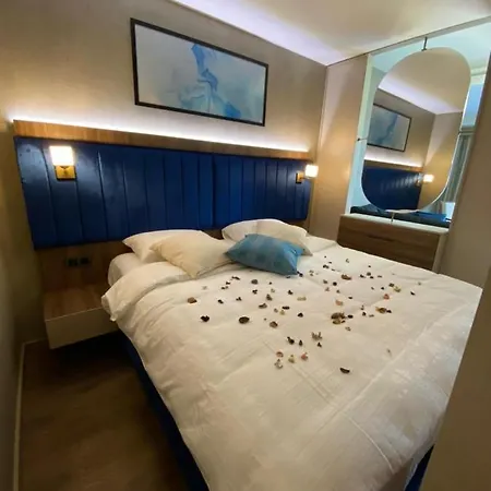 Istanbul Suite איסטמבול